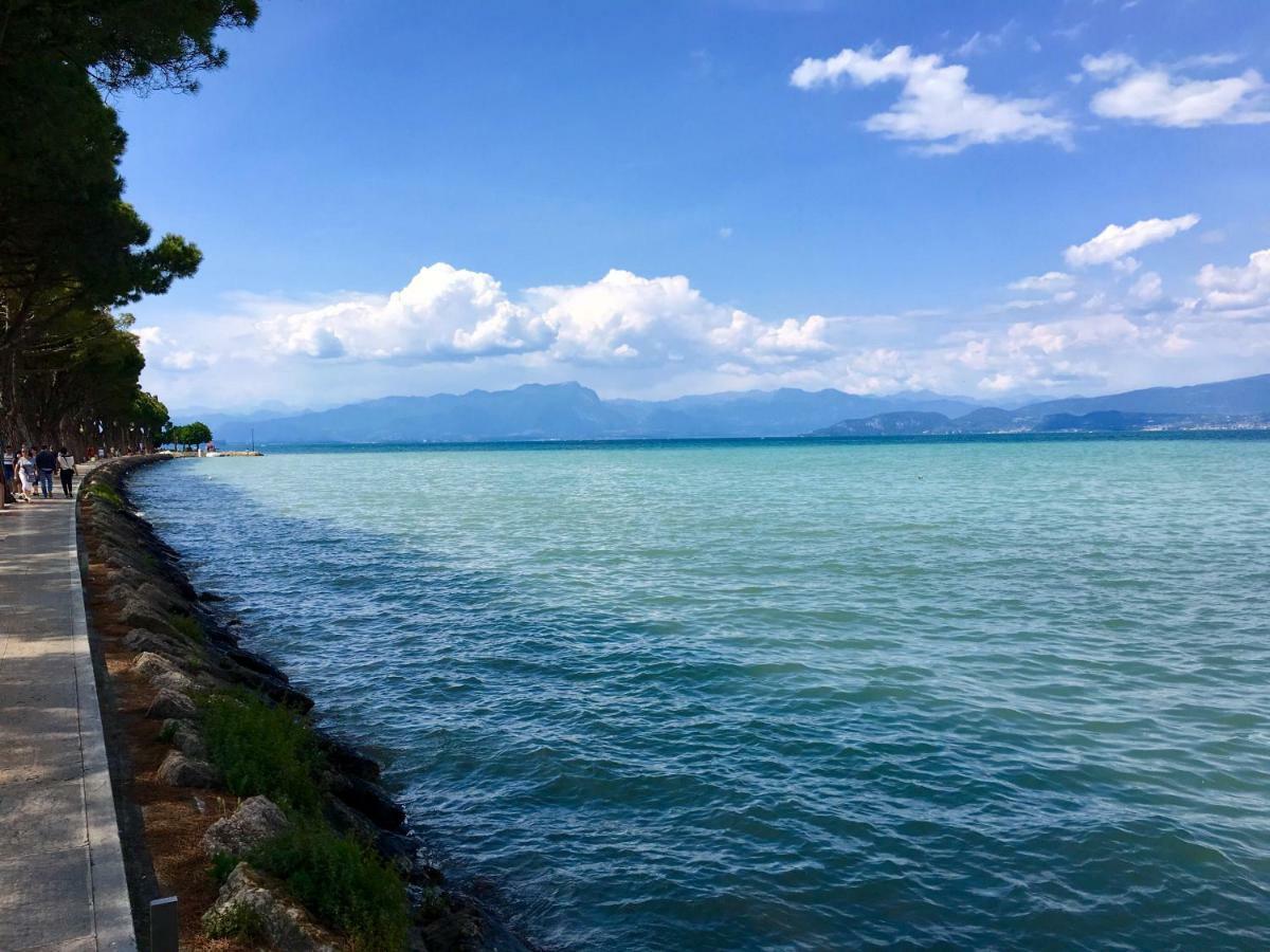 Venere Apartamento Peschiera del Garda Exterior foto